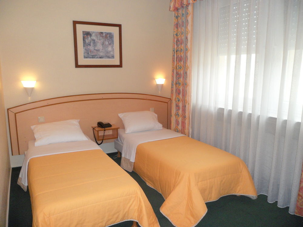 Yasha Hotel Luxembourg Eksteriør bilde